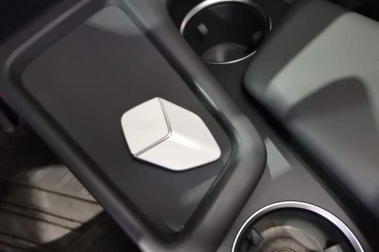 Used Deepal SL03 2022 1.5L 1200 Extended-Range Version Vehicle Key