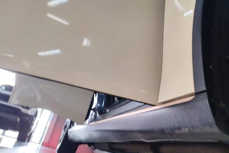 Used Deepal SL03 2022 1.5L 1200 Extended-Range Version Right Side Sill