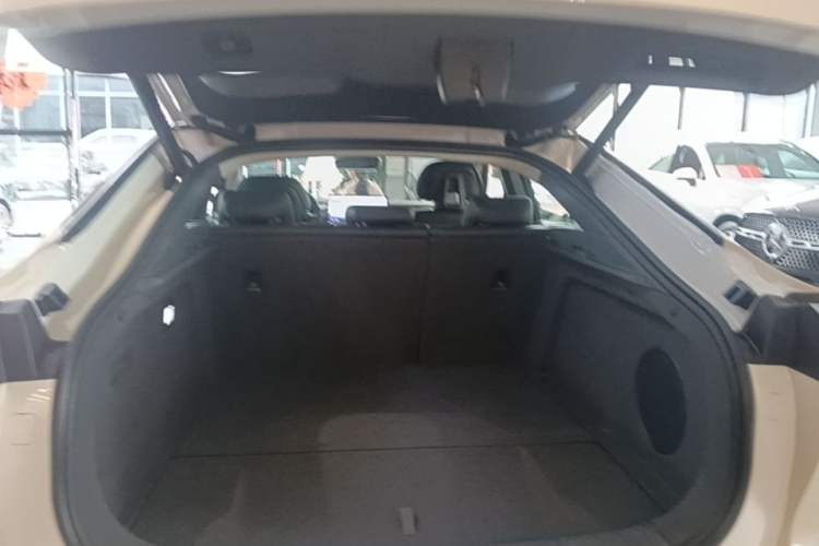 Used Deepal SL03 2022 1.5L 1200 Extended-Range Version Trunk