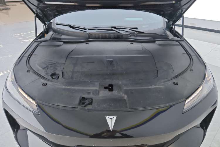Used Deepal SL03 2023 200Max Range-Extended Version Engine Bay