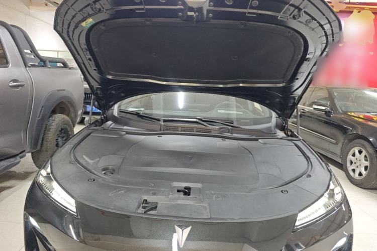 Used Deepal SL03 2023 200Max Range-Extended Version Engine Bay