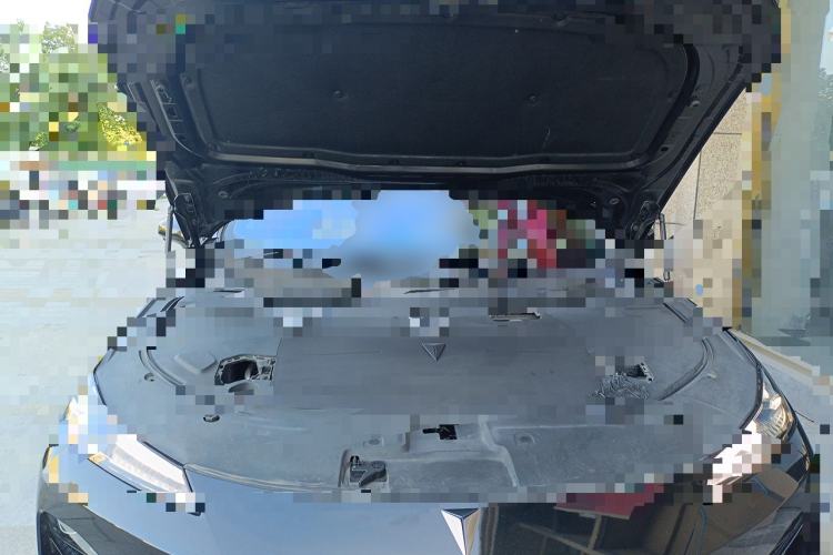Used Deepal SL03 2023 200Max Range-Extended Version Engine Bay