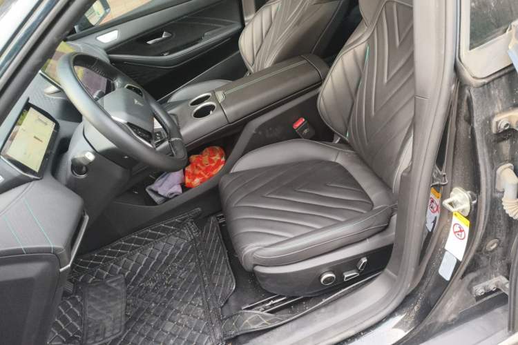 Used Deepal SL03 2023 200Max Range-Extended Version Left Front Seat