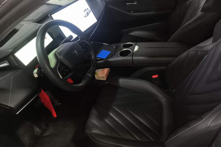 Used Deepal SL03 2023 200Max Range-Extended Version Left Front Seat