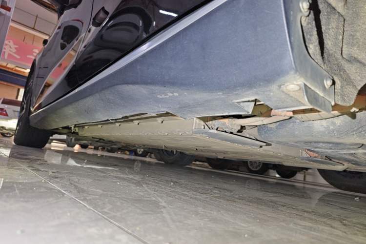 Used Deepal SL03 2023 200Max Range-Extended Version Left Side Sill