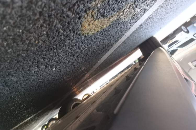Used Deepal SL03 2023 515MAX Pure Electric Version Left Side Sill