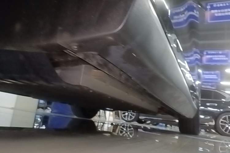Used Deepal SL03 2023 200Max Range-Extended Version Left Side Sill