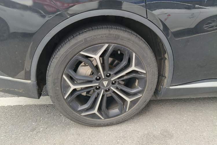 Used Deepal SL03 2023 200Max Range-Extended Version Right Rear Wheel Hub