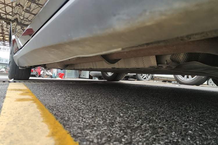Used Deepal SL03 2023 200Max Range-Extended Version Right Side Sill