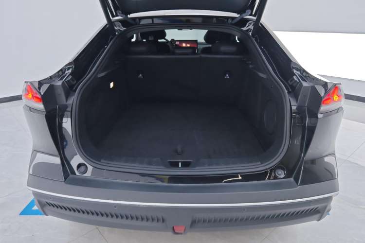 Used Deepal SL03 2023 200Max Range-Extended Version Trunk