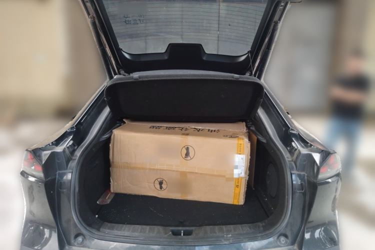 Used Deepal SL03 2023 200Max Range-Extended Version Trunk