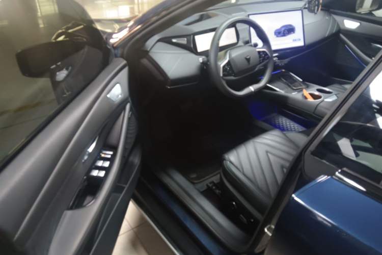 Used Deepal SL03 2023 200Max Range-Extended Version Driver Seat