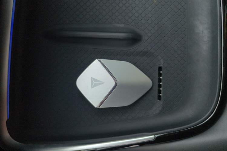 Used Deepal SL03 2023 200Max Range-Extended Version Interior 1