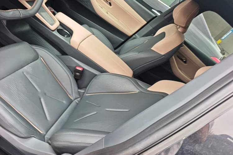 Used Deepal SL03 2023 200Max Range-Extended Version Left Front Seat