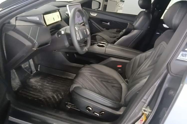 Used Deepal SL03 2023 200Max Range-Extended Version Left Front Seat