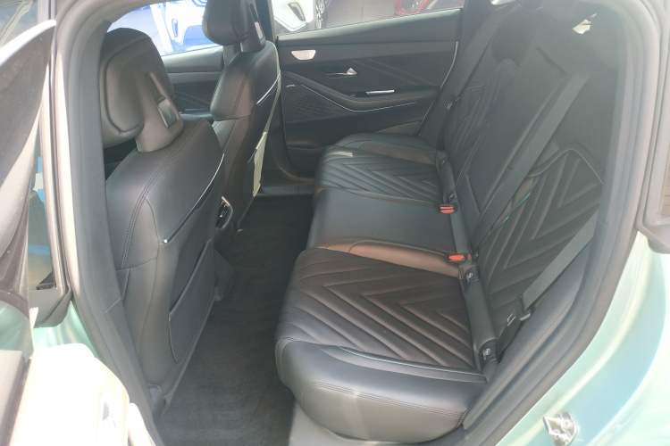 Used Deepal SL03 2023 200Max Range-Extended Version Left Rear Seat