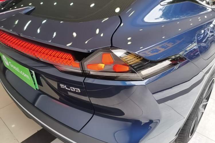 Used Deepal SL03 2023 515MAX Pure Electric Version Right Rear Taillight