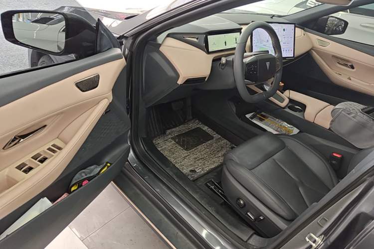 Used Deepal SL03 2023 200Max Range-Extended Version Driver Seat