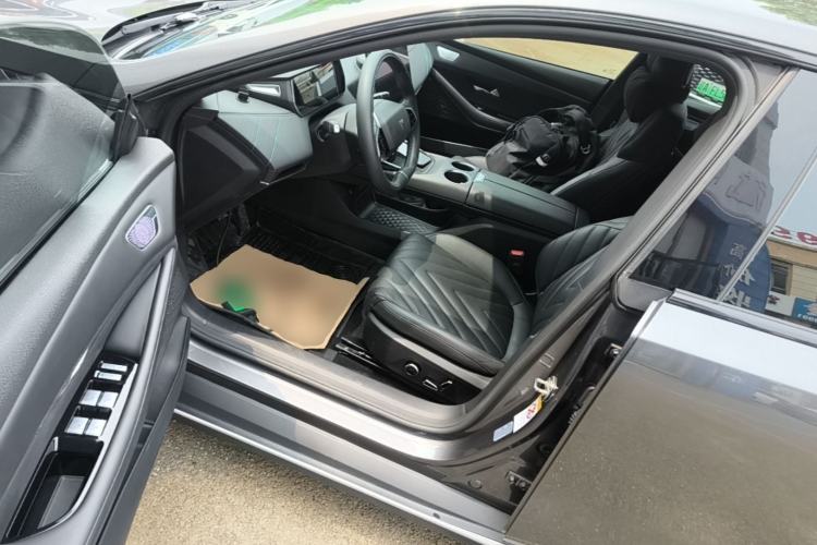 Used Deepal SL03 2023 200Max Range-Extended Version Driver Seat