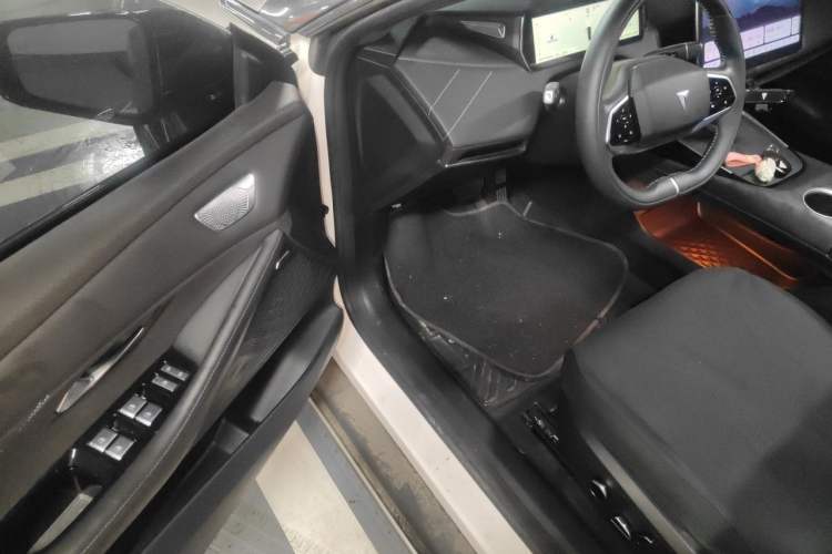 Used Deepal SL03 2023 200Max Range-Extended Version Driver Seat