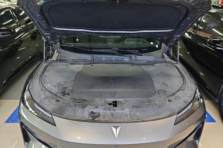 Used Deepal SL03 2023 200Max Range-Extended Version Engine Bay
