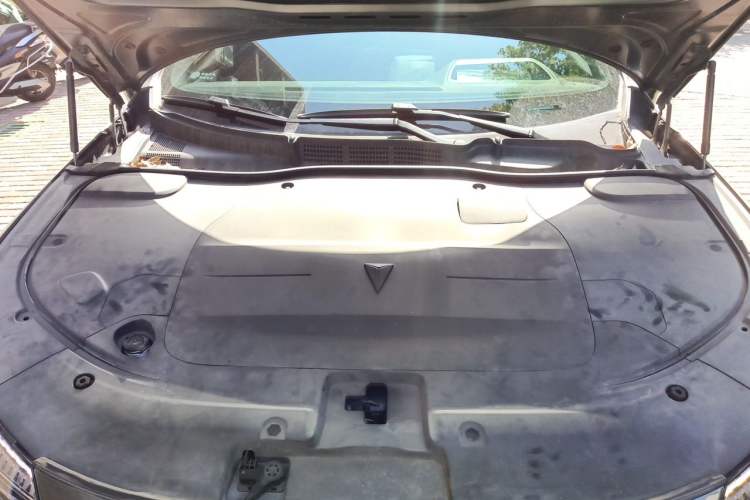 Used Deepal SL03 2023 200Max Range-Extended Version Engine Bay