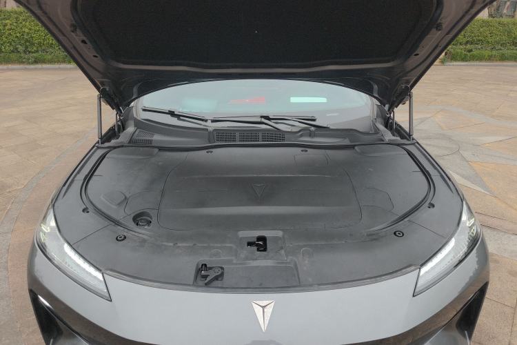 Used Deepal SL03 2023 200Max Range-Extended Version Engine Bay