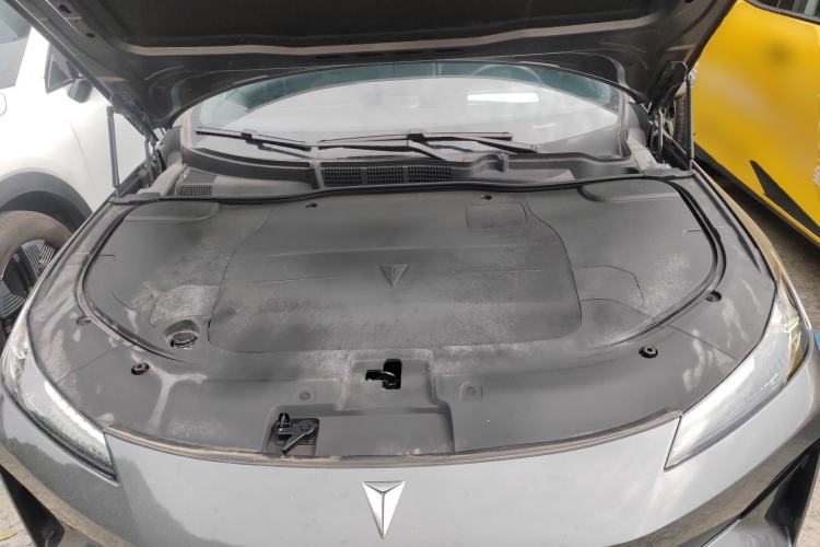 Used Deepal SL03 2023 200Max Range-Extended Version Engine Bay