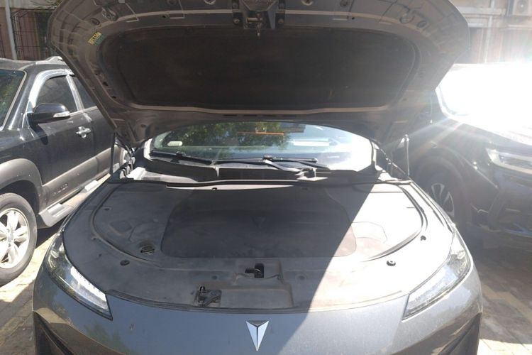 Used Deepal SL03 2023 200Max Range-Extended Version Engine Bay