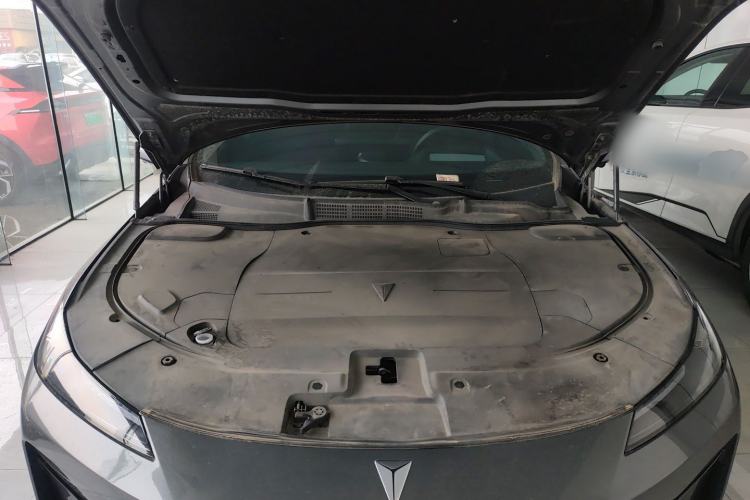 Used Deepal SL03 2023 200Max Range-Extended Version Engine Bay