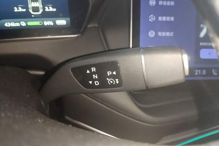 Used Deepal SL03 2023 SL03i 515MAX Pure Electric Version Gear Lever