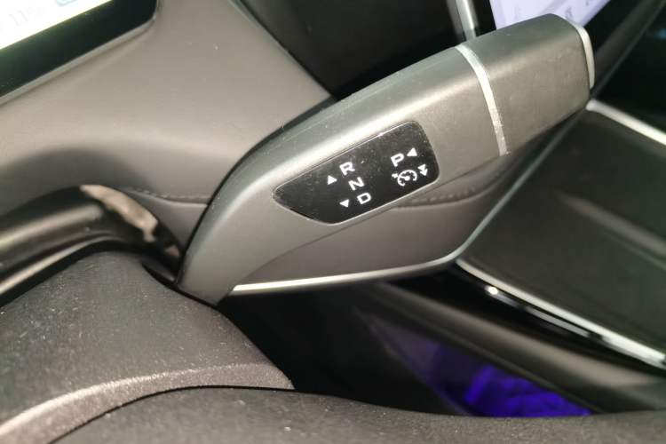 Used Deepal SL03 2023 515MAX Pure Electric Version Gear Lever