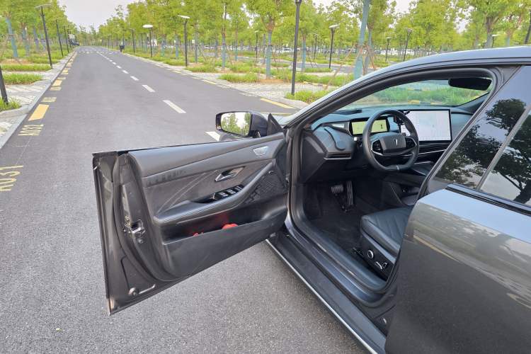 Used Deepal SL03 2023 200Max Range-Extended Version Interior 3