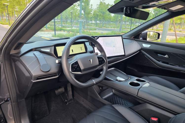 Used Deepal SL03 2023 200Max Range-Extended Version Interior 4