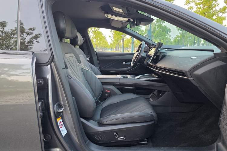 Used Deepal SL03 2023 200Max Range-Extended Version Interior 5