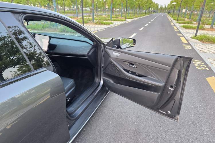 Used Deepal SL03 2023 200Max Range-Extended Version Interior 7