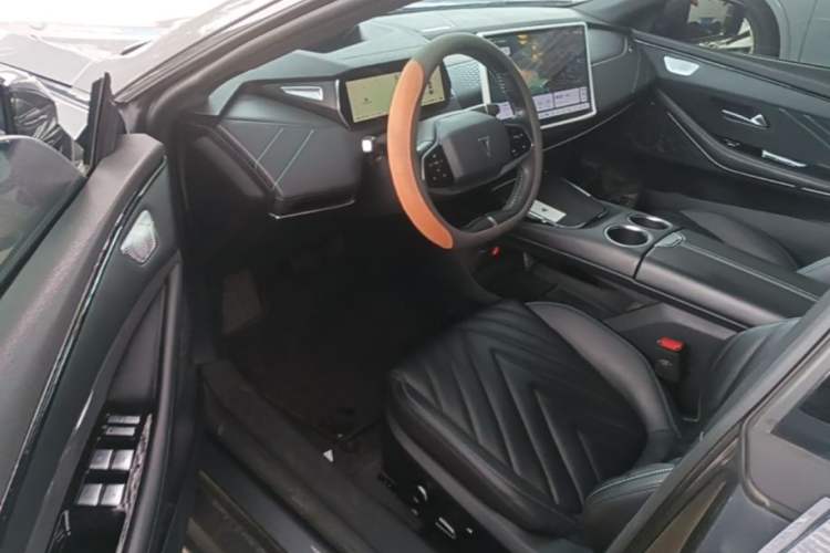 Used Deepal SL03 2023 515MAX Pure Electric Version Left Front Seat