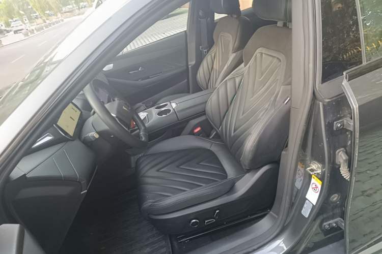 Used Deepal SL03 2023 200Max Range-Extended Version Left Front Seat