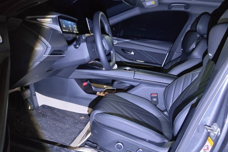 Used Deepal SL03 2023 200Max Range-Extended Version Left Front Seat