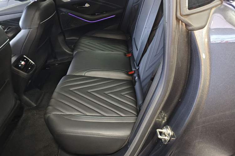 Used Deepal SL03 2023 200Max Range-Extended Version Left Rear Seat