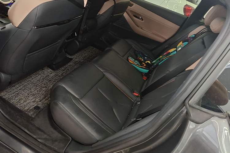 Used Deepal SL03 2023 200Max Range-Extended Version Left Rear Seat
