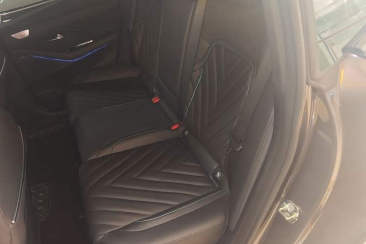 Used Deepal SL03 2023 200Max Range-Extended Version Left Rear Seat