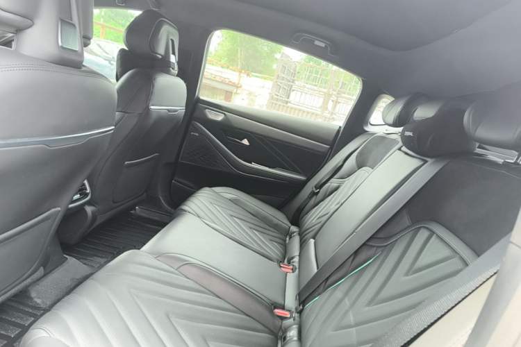 Used Deepal SL03 2023 200Max Range-Extended Version Left Rear Seat