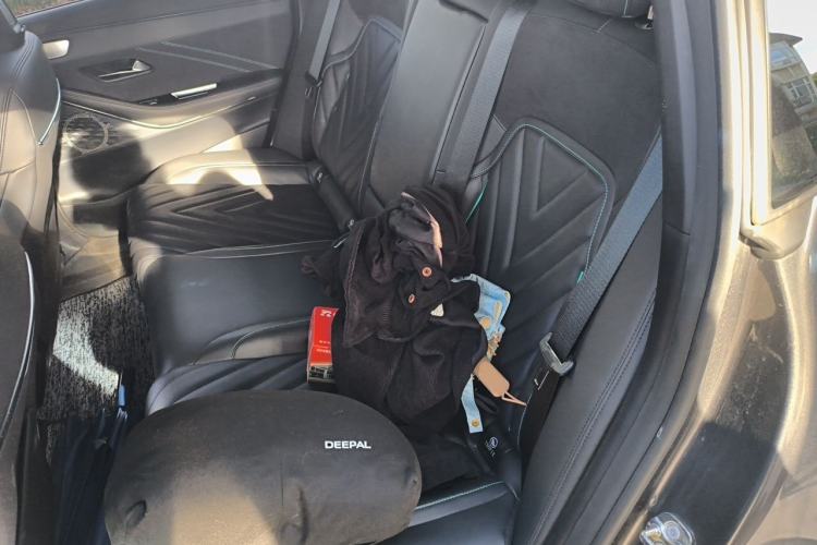 Used Deepal SL03 2023 200Max Range-Extended Version Left Rear Seat