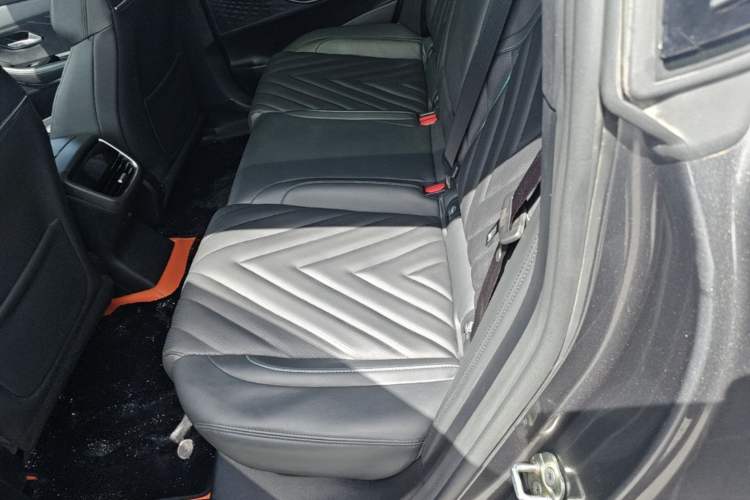 Used Deepal SL03 2023 200Max Range-Extended Version Left Rear Seat