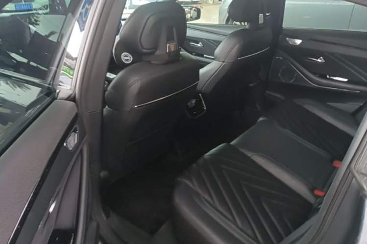 Used Deepal SL03 2023 515MAX Pure Electric Version Left Rear Seat