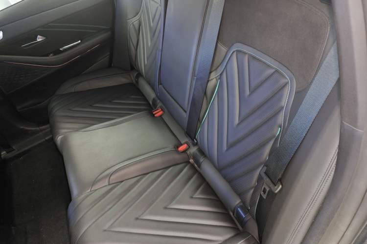 Used Deepal SL03 2023 200Max Range-Extended Version Left Rear Seat