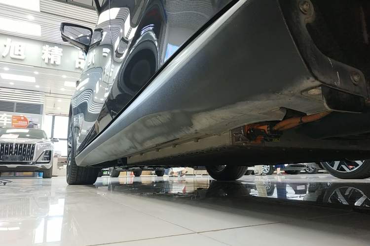 Used Deepal SL03 2023 200Max Range-Extended Version Left Side Sill