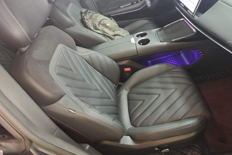 Used Deepal SL03 2023 200Max Range-Extended Version Right Front Seat