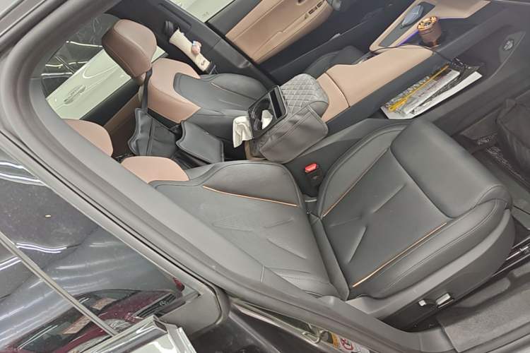 Used Deepal SL03 2023 200Max Range-Extended Version Right Front Seat